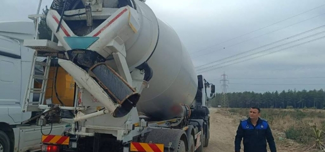 HATAY BÜYÜKŞEHİR BELEDİYESİ'NDEN YASAK BÖLGELERDE HAFRİYAT DÖKÜMÜNE SON