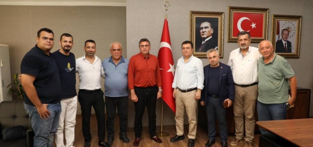 İskenderun Fenerbahçeliler Derneği'nden Başkan Mehmet Dönmez'e Ziyaret