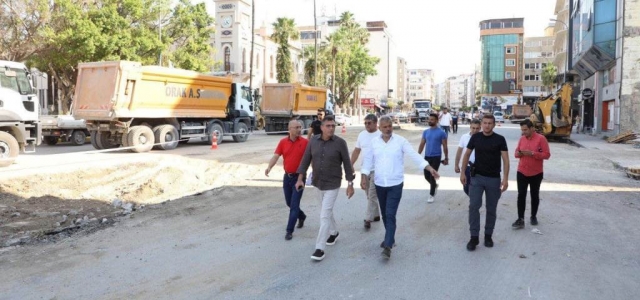 İskenderun Şehir Merkezi'nde Trafik Akışının Yönü Değişti