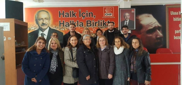 Kadın Gençlik El Ele Çat Kapı Hedefe!